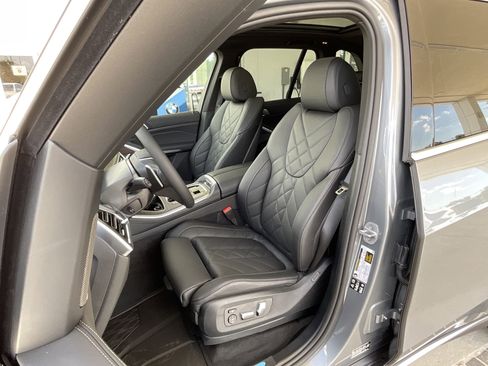 New 2026 BMW X5 xDrive40i w/ Premium Package image 11