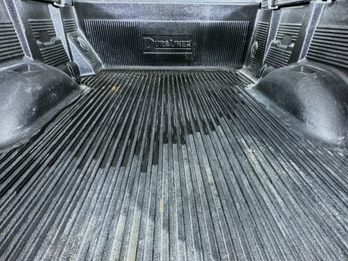 Used 2015 Chevrolet Colorado LT image 33