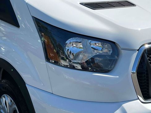 Used 2024 Ford Transit 350 XLT RWD image 8
