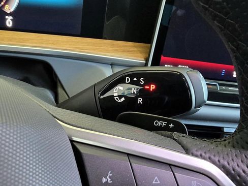 New 2026 Volkswagen Tiguan SEL R-Line image 15