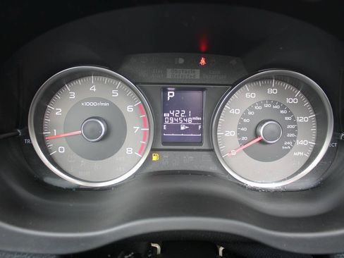 Used 2015 Subaru Forester 2.5i Premium AWD/4WD image 24