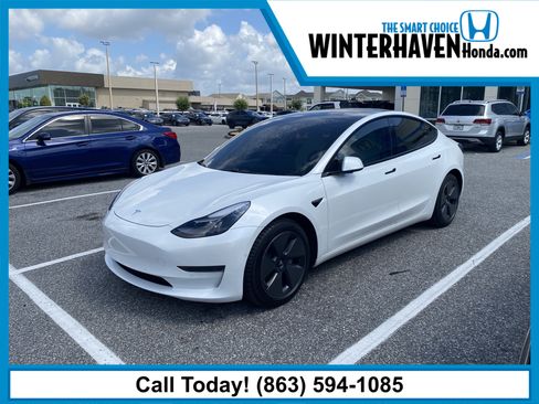 Used 2021 Tesla Model 3 Standard Range Plus RWD image 1