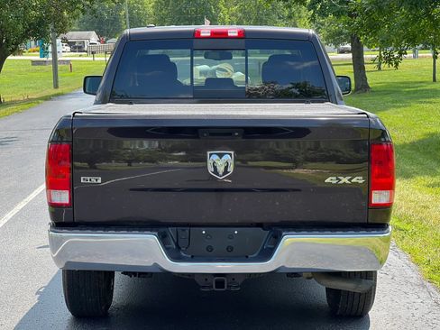 Used 2017 RAM 1500 Classic SLT w/ Luxury Group AWD/4WD image 6