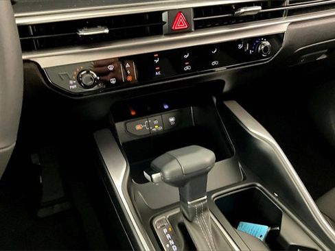 New 2026 Kia Sorento LX image 7
