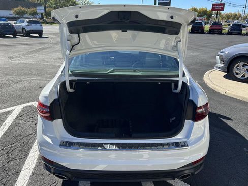 Used 2023 Volkswagen Jetta GLI Autobahn image 6