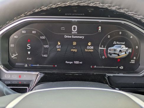 New 2026 GMC Sierra 1500 SLT image 18