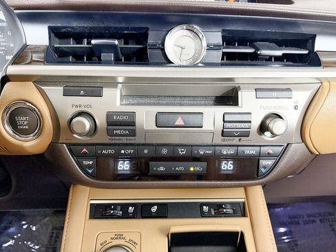 Used 2016 Lexus ES 350 w/ Navigation System Package FWD image 57