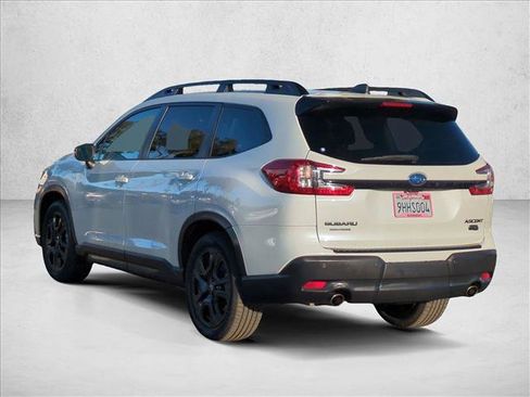 Used 2023 Subaru Ascent Onyx Edition image 8