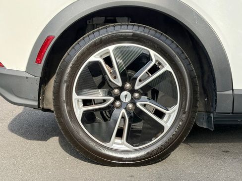 Used 2022 Ford Mustang Mach-E Select image 37