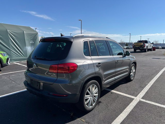 Used 2015 Volkswagen Tiguan SEL AWD/4WD image 6
