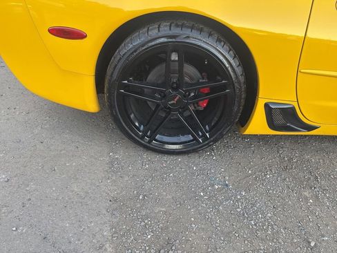 Used 2003 Chevrolet Corvette Z06 w/ Memory Package, 3 Drivers image 28