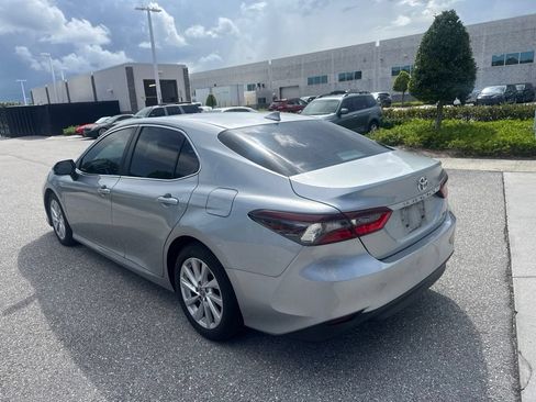 Used 2023 Toyota Camry LE FWD image 4