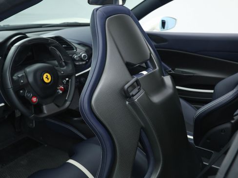 Certified 2020 Ferrari 488 Pista Spider image 29