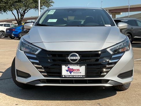 New 2025 Nissan Versa SV w/ Trunk Package image 3