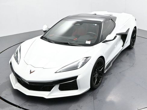 Used 2025 Chevrolet Corvette Z06 w/ Battery Protection Package image 24