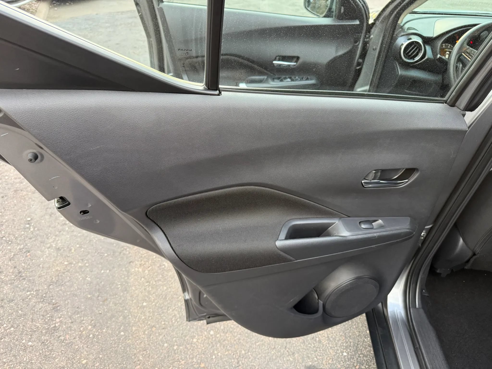 Used 2023 Nissan Kicks SV FWD image 31