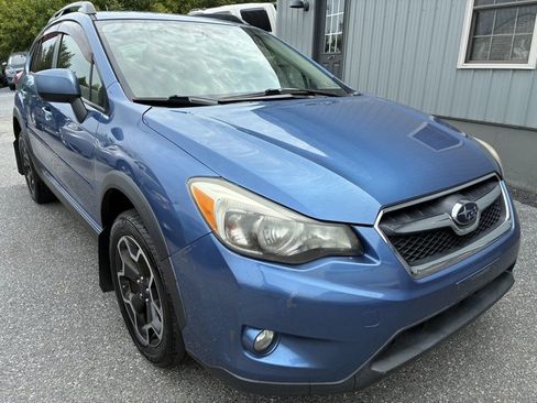 Used 2014 Subaru Crosstrek 2.0i Limited AWD/4WD image 1