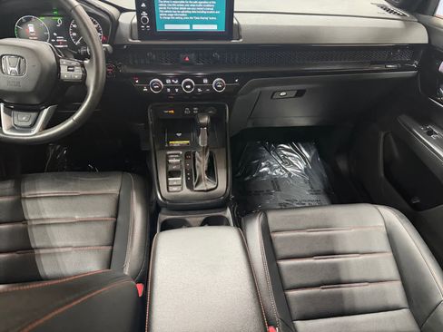 Used 2024 Honda CR-V Sport Touring image 16