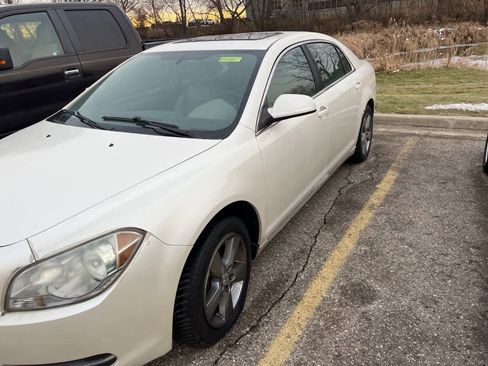 Used 2010 Chevrolet Malibu LT image 5