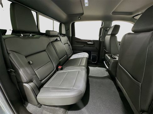 Used 2023 GMC Sierra 1500 Elevation w/ Elevation Premium Package image 28