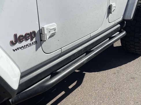 Used 2018 Jeep Wrangler Unlimited Rubicon image 11