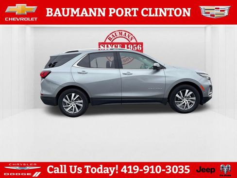 Used 2023 Chevrolet Equinox Premier FWD image 6
