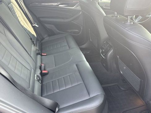 Used 2023 BMW X3 M40i image 17