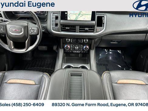 Used 2022 GMC Yukon XL AT4 w/ AT4 Premium Package AWD/4WD image 22