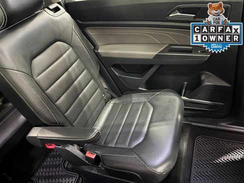 Used 2022 Volkswagen Atlas SEL Premium AWD/4WD image 35