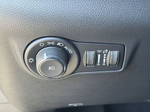 New 2026 Jeep Compass Latitude AWD/4WD image 26