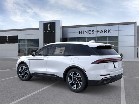 New 2026 Lincoln Nautilus Premier w/ Equipment Group 102A AWD/4WD image 4