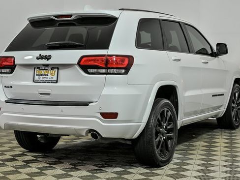 Used 2020 Jeep Grand Cherokee Altitude image 7