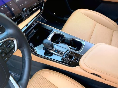 Certified 2026 Lexus NX 350h AWD w/ Cold Area Package image 17