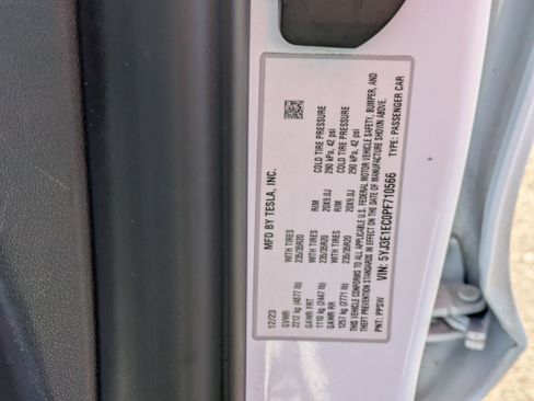 Used 2023 Tesla Model 3 Performance image 29