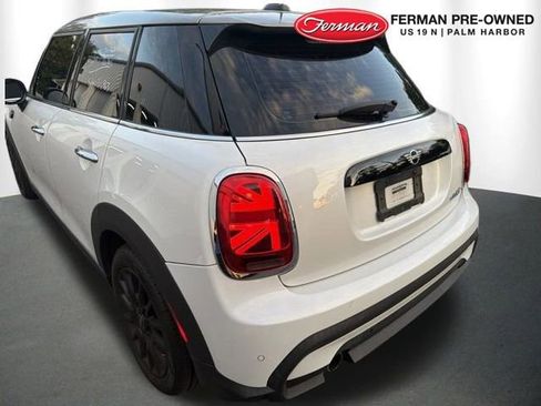 Used 2024 MINI Cooper 4-Door Hardtop FWD image 3