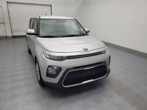 Used 2020 Kia Soul LX image 14