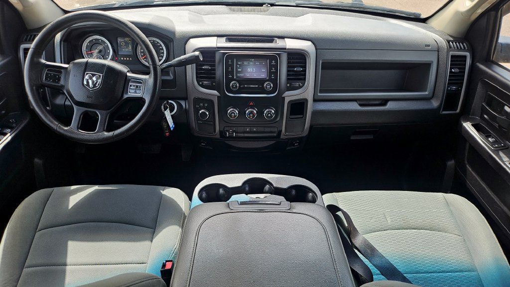 Used 2016 RAM 1500 ST w/ SXT Appearance Group AWD/4WD image 5