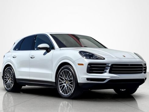 Used 2022 Porsche Cayenne S image 7