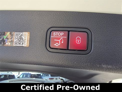 Certified 2025 Mercedes-Benz GLC 300 4MATIC image 36