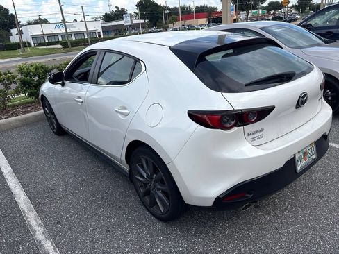 Used 2019 MAZDA MAZDA3 Hatchback FWD image 4