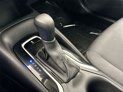 Certified 2025 Toyota Corolla LE FWD image 24