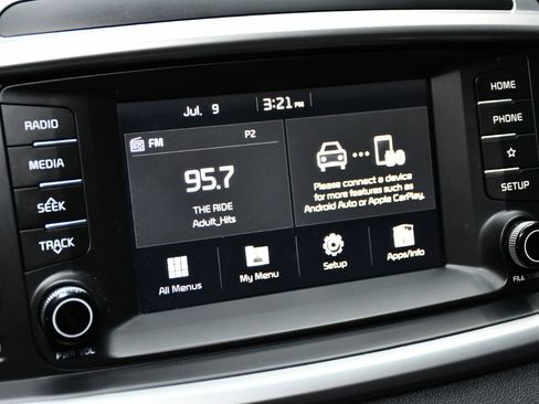 Used 2019 Kia Sorento LX image 42