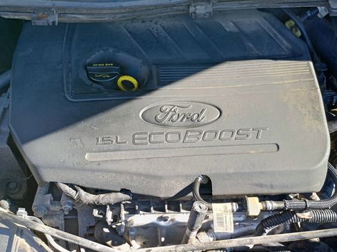 Used 2018 Ford Escape SEL image 25