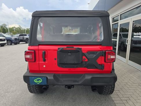 Used 2019 Jeep Wrangler Sport AWD/4WD image 7