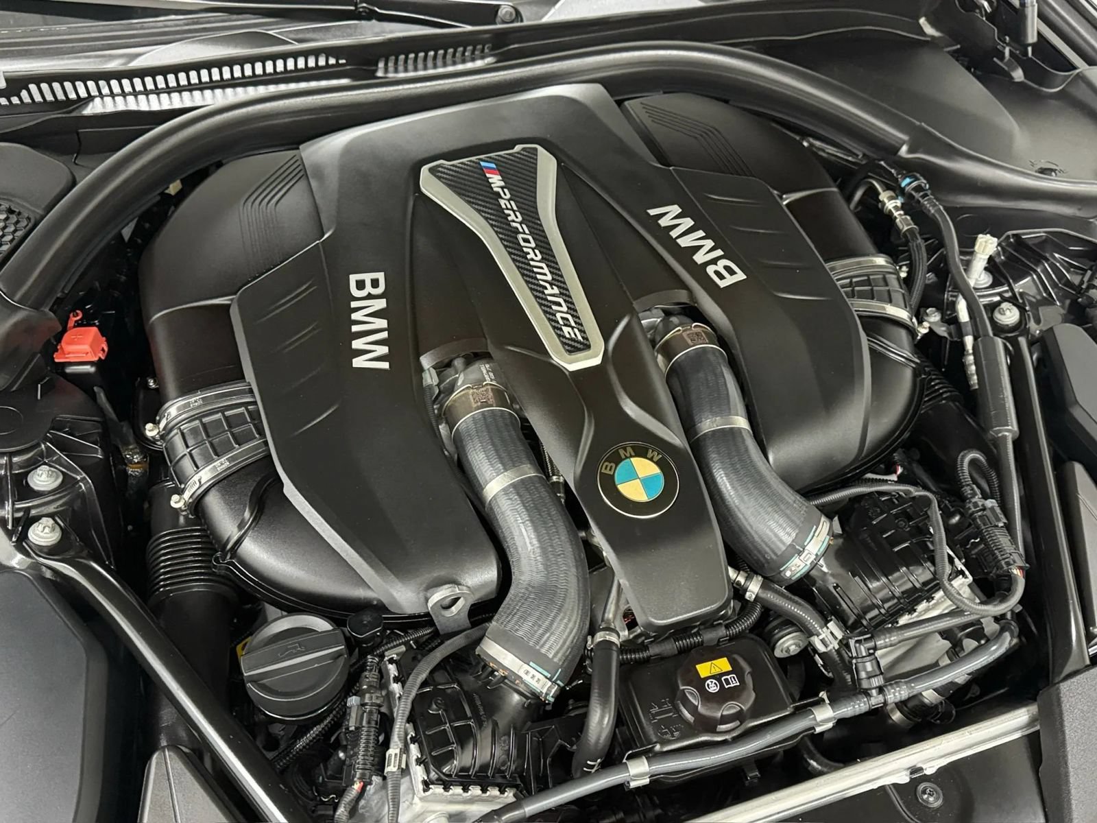 Used 2018 BMW M550i xDrive w/ Driving Assistance Package AWD/4WD image 47