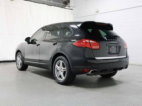 Used 2014 Porsche Cayenne Platinum Edition AWD/4WD image 3