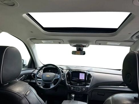 Used 2021 Chevrolet Traverse High Country AWD/4WD image 30