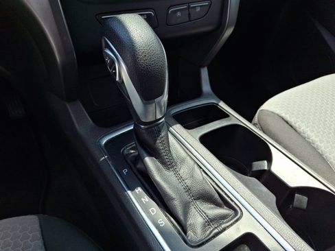 Used 2019 Ford Escape SE FWD image 16