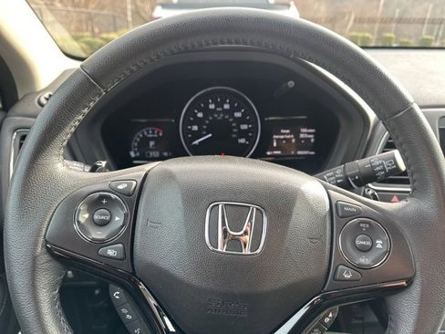 Certified 2022 Honda HR-V EX-L image 13