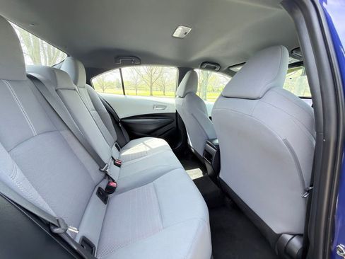 Used 2022 Toyota Corolla SE w/ Carpet Mat Package (TMS) FWD image 25